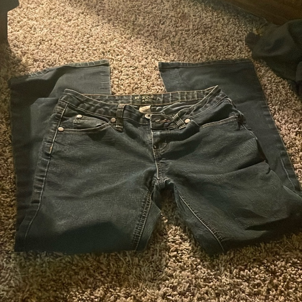 Arizona 3 short black flare jeans